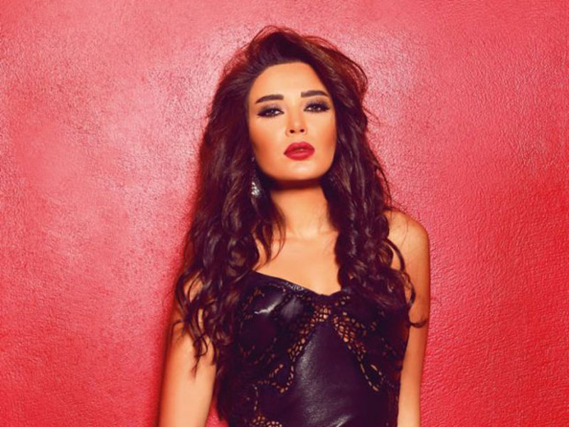 سيرين عبد النور تعاتب يوسف الخال على الهواء